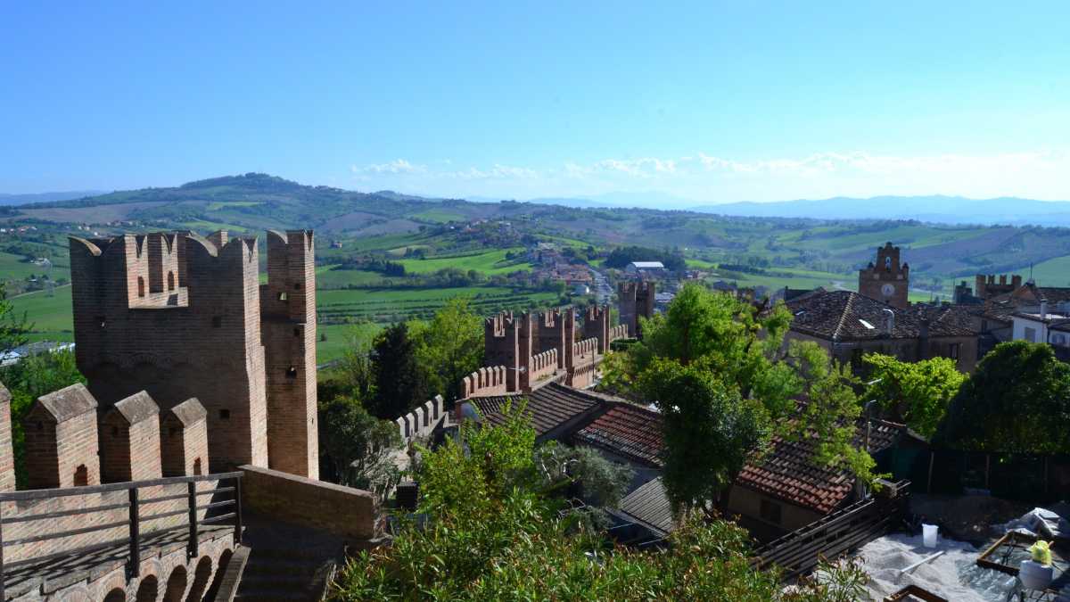 7 Giorni a Gradara: Un Itinerario nel Cuore delle Marche