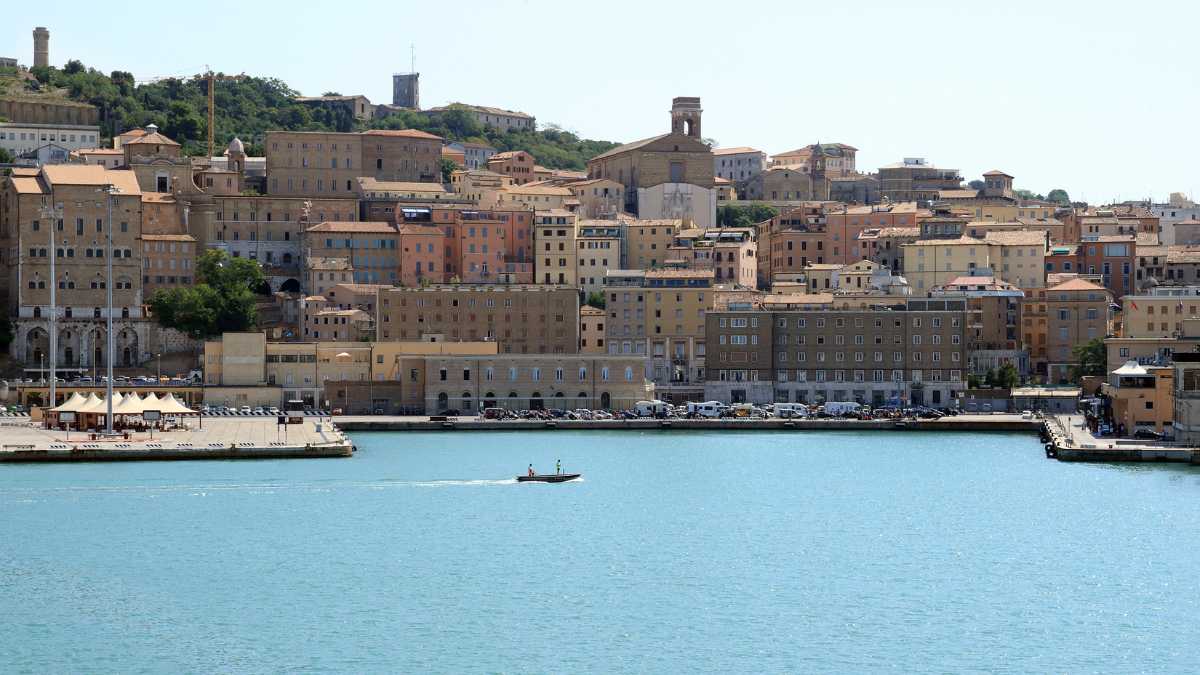 Ancona con Bambini: La Guida Completa per Famiglie in Cerca di Avventure