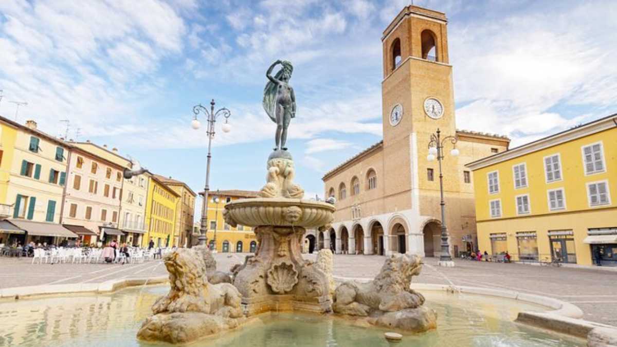 Itinerario di 7 Giorni a Fano e Dintorni