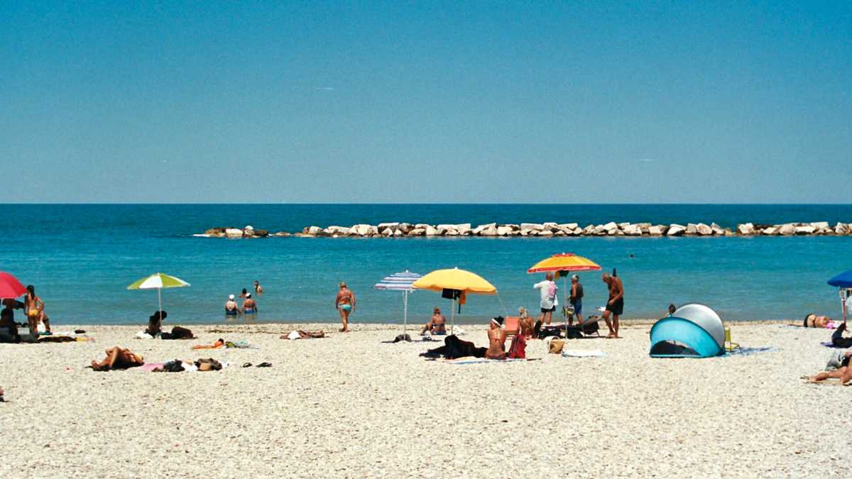 Le Spiagge più Belle di Fano: Un Paradiso sulla Riviera Pesarese