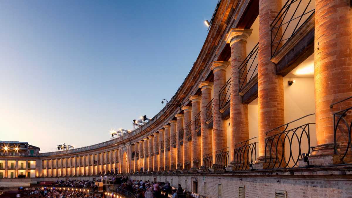 Macerata: Musei, Parchi e Gite Fuori Porta per una Vacanza Indimenticabile