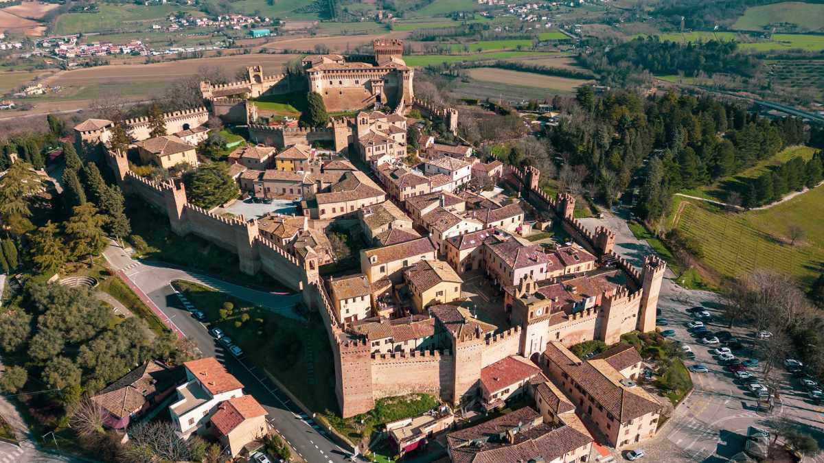 Scopri Gradara: Musei, Parchi e Gite Fuori Porta