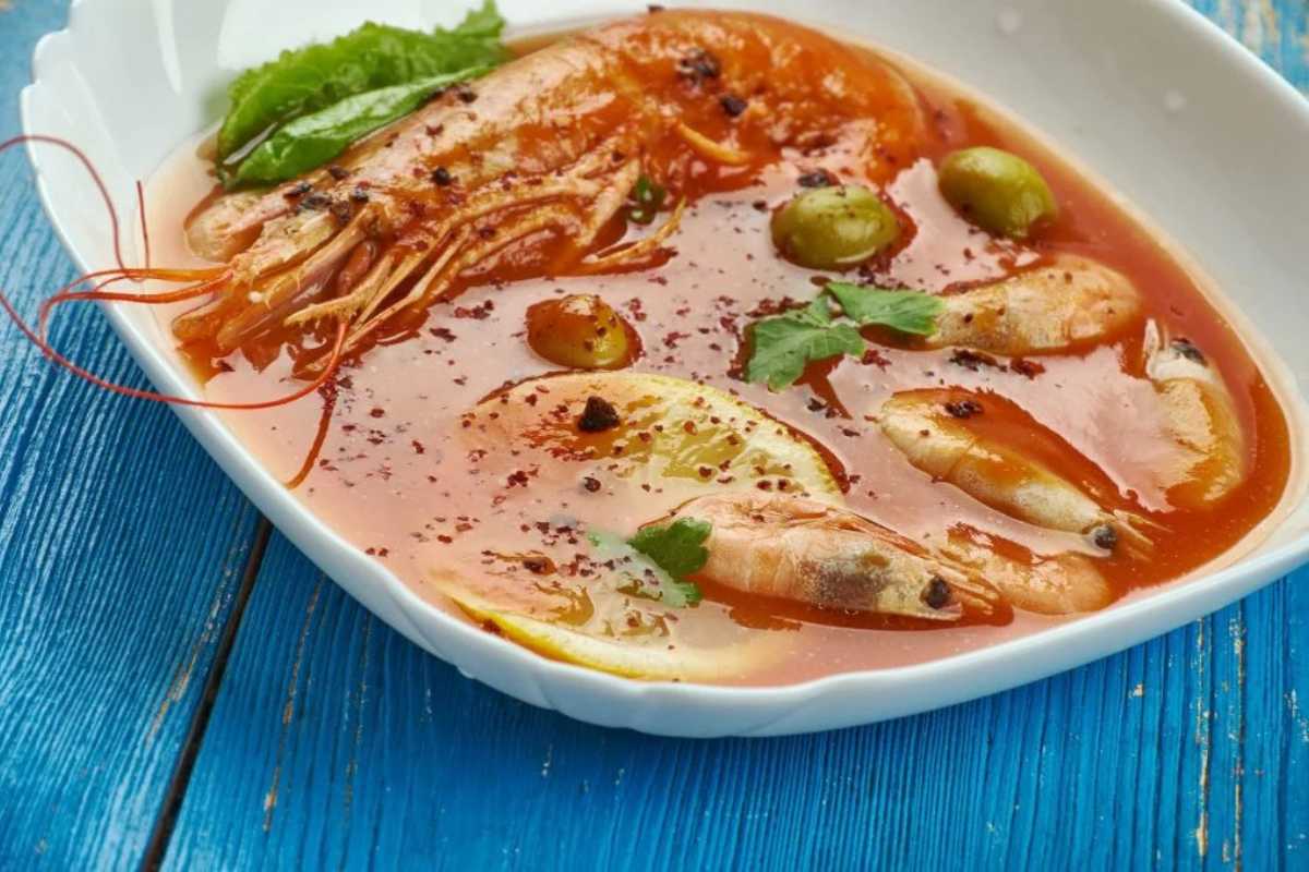 Tradizione gastronomica di Ancona con piatti tipici e locale